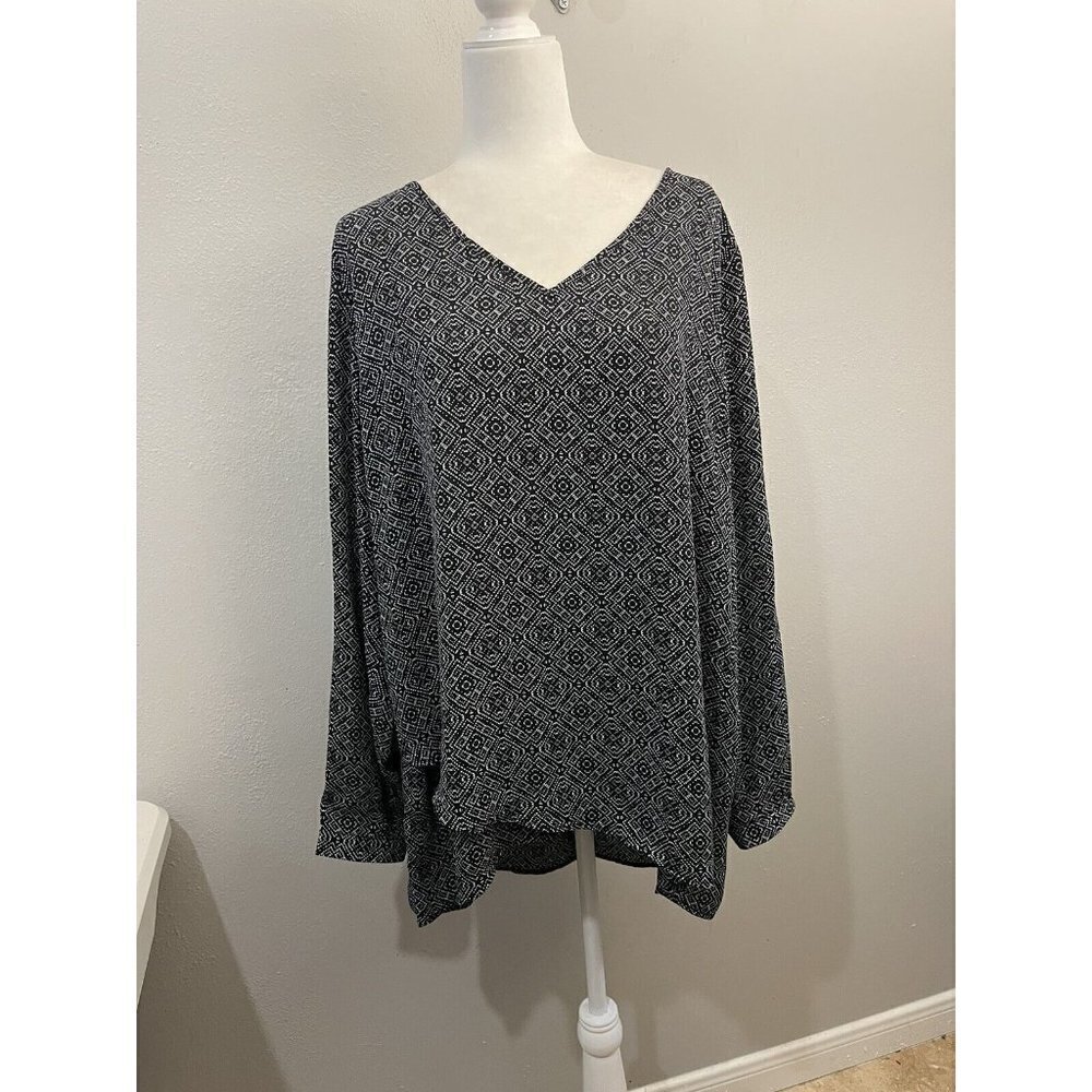Chelsea & Theodore Blouse Women XXL Geo Print Black And White